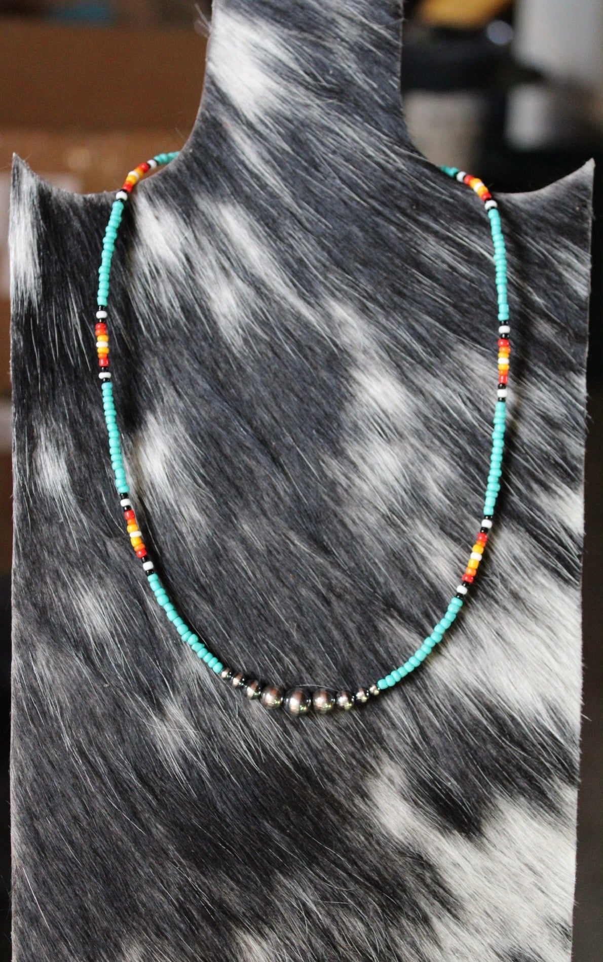 Seed Bead/ Graduated Pearl Necklace