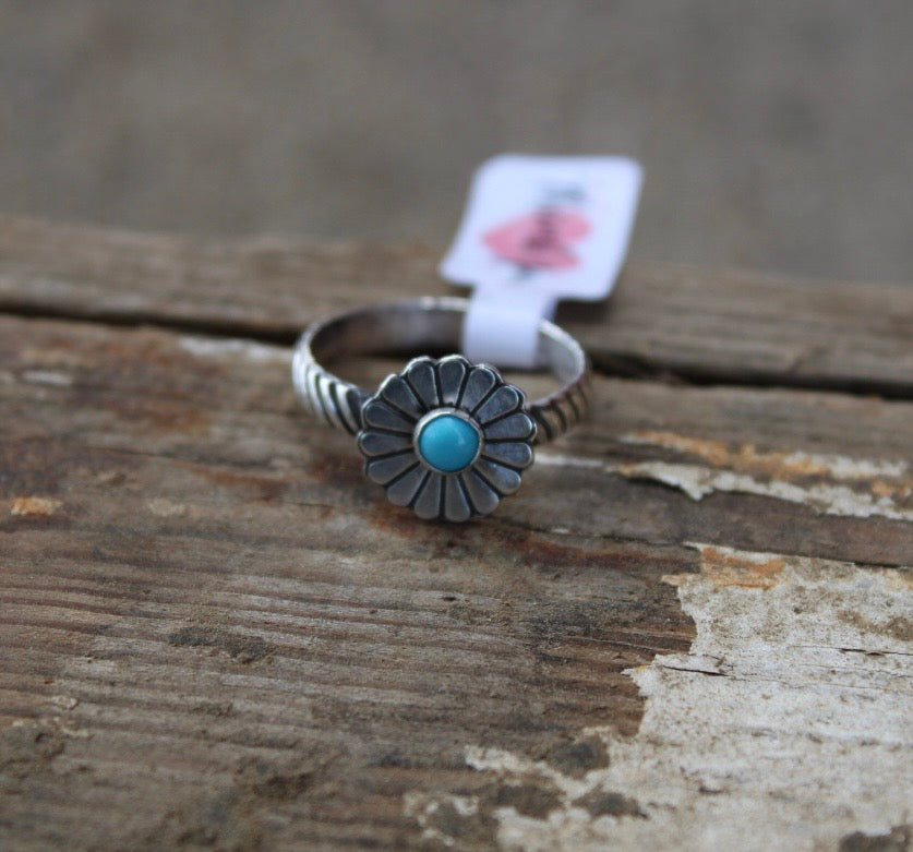 Kingman Floral Ring size 8