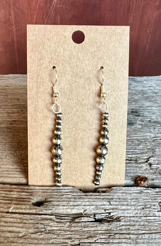 Graduated Pearl Earrings