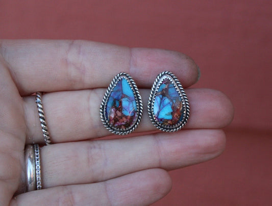 Pink Dahlia Rope Studs
