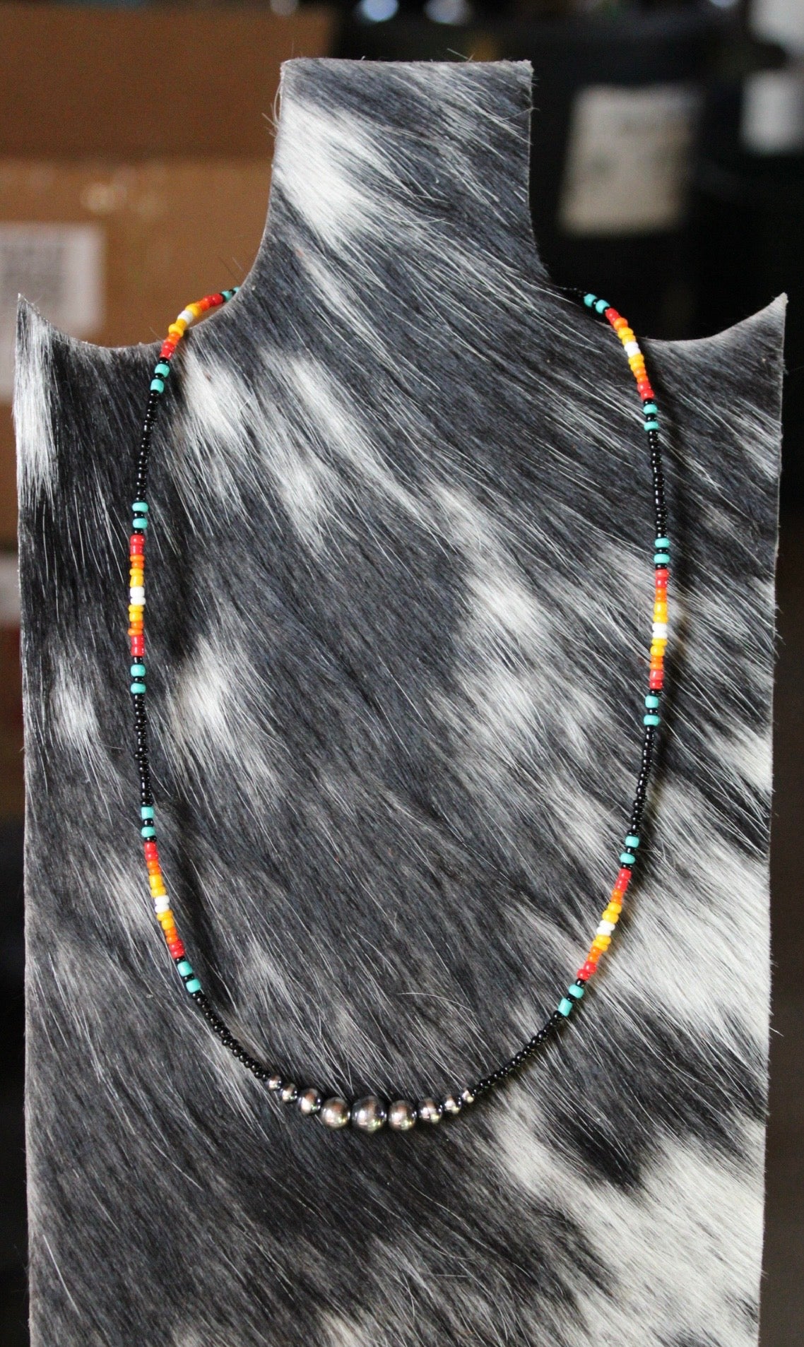 Black/Turq Seed Bead-Grad Pearl Necklace