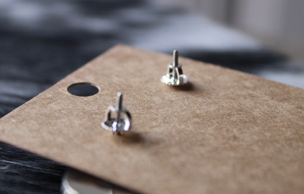 Fox Ribbon Studs