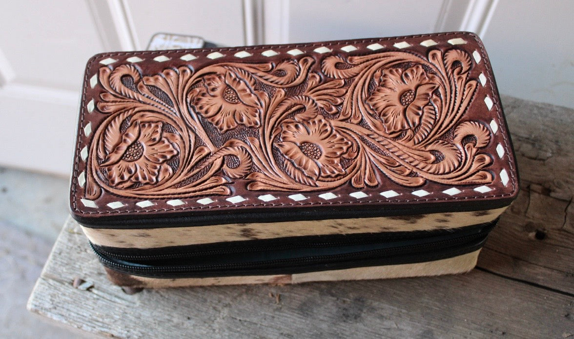 Jewelry case